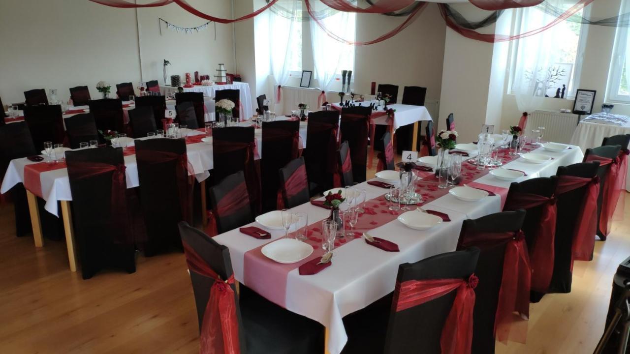 Pension & Restaurant Silma With Wellness Rychvald Εξωτερικό φωτογραφία